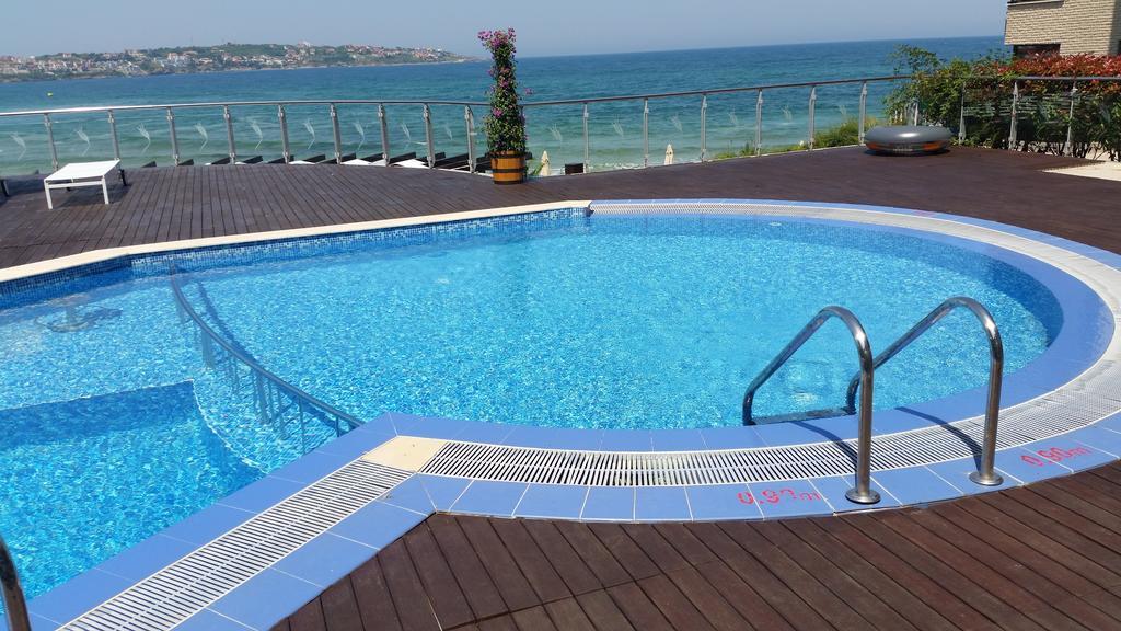 Gitea Sand Lilies Apartments Созопол Екстериор снимка