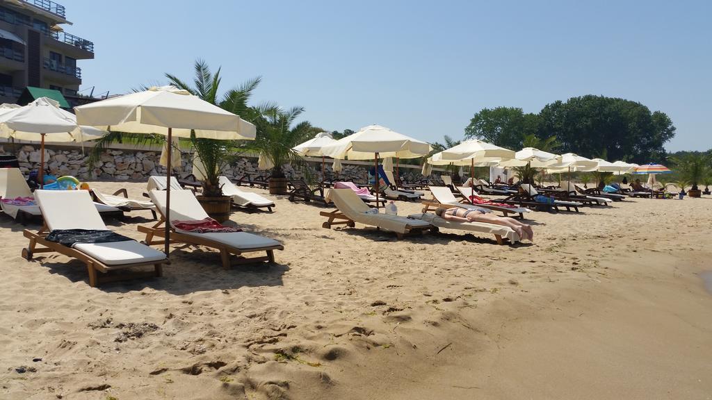 Gitea Sand Lilies Apartments Созопол Екстериор снимка