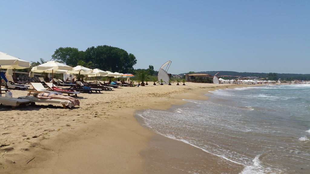 Gitea Sand Lilies Apartments Созопол Екстериор снимка
