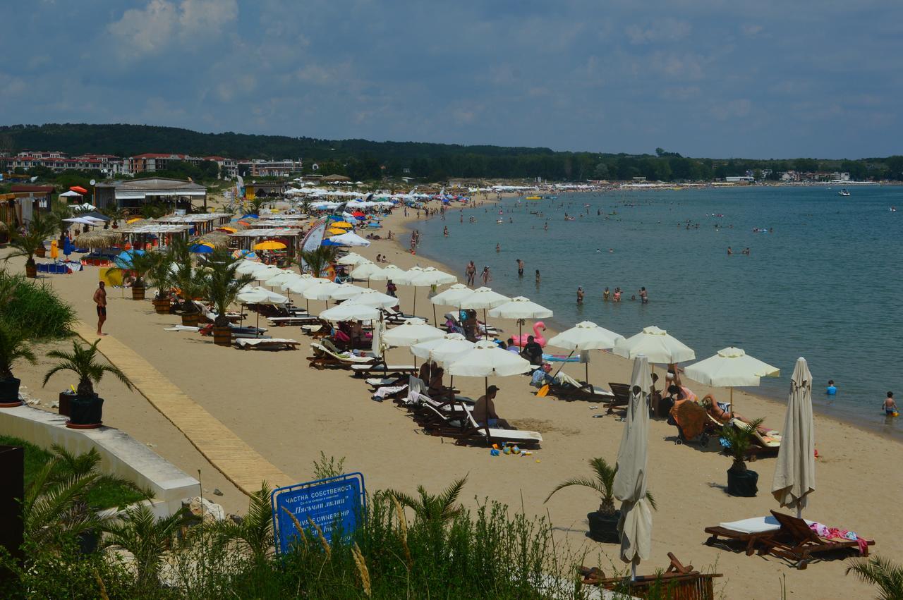 Gitea Sand Lilies Apartments Созопол Екстериор снимка
